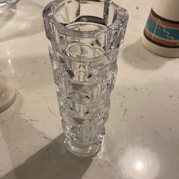 Glass Vase - Picture 1 of 4